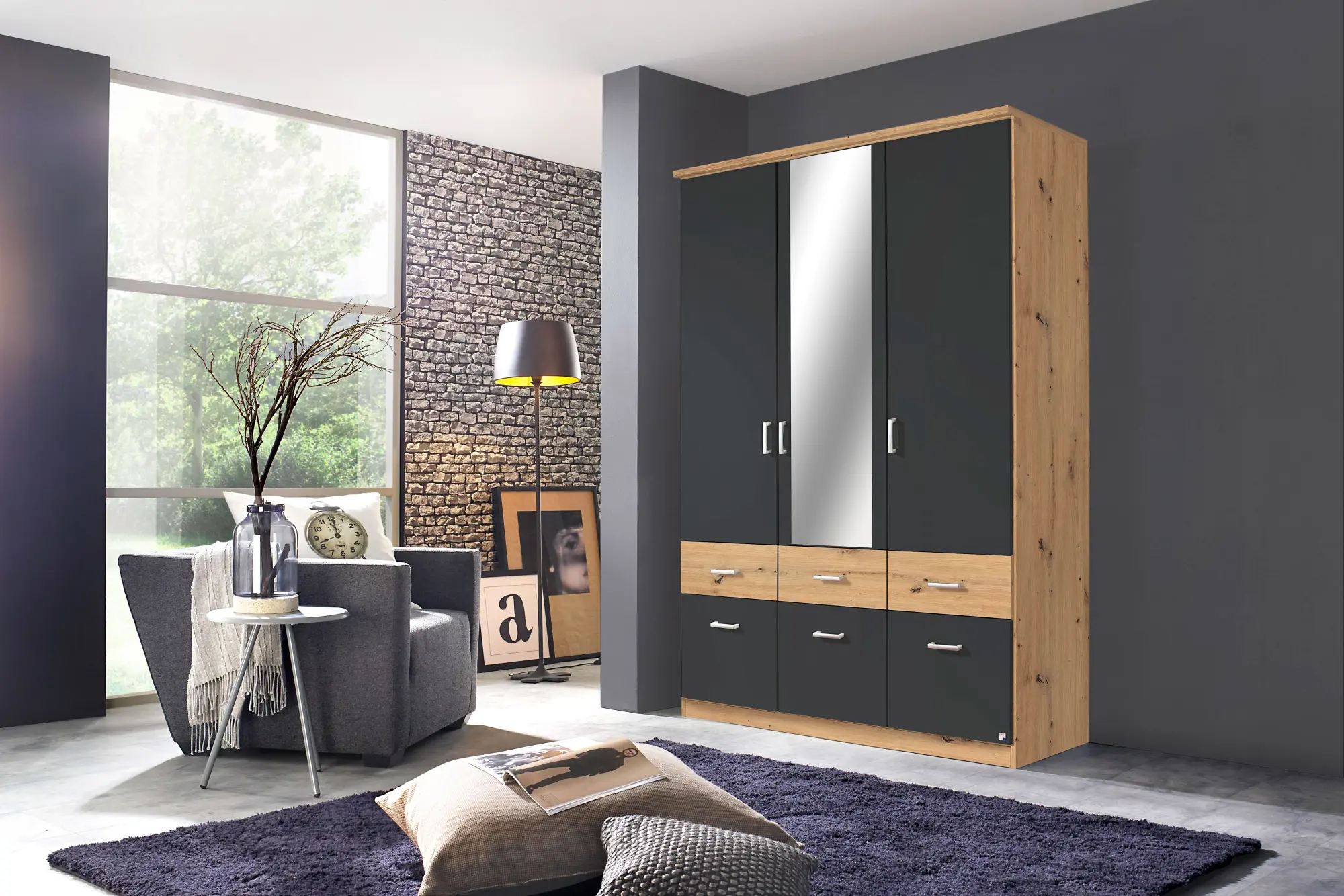 Drehtürenschrank