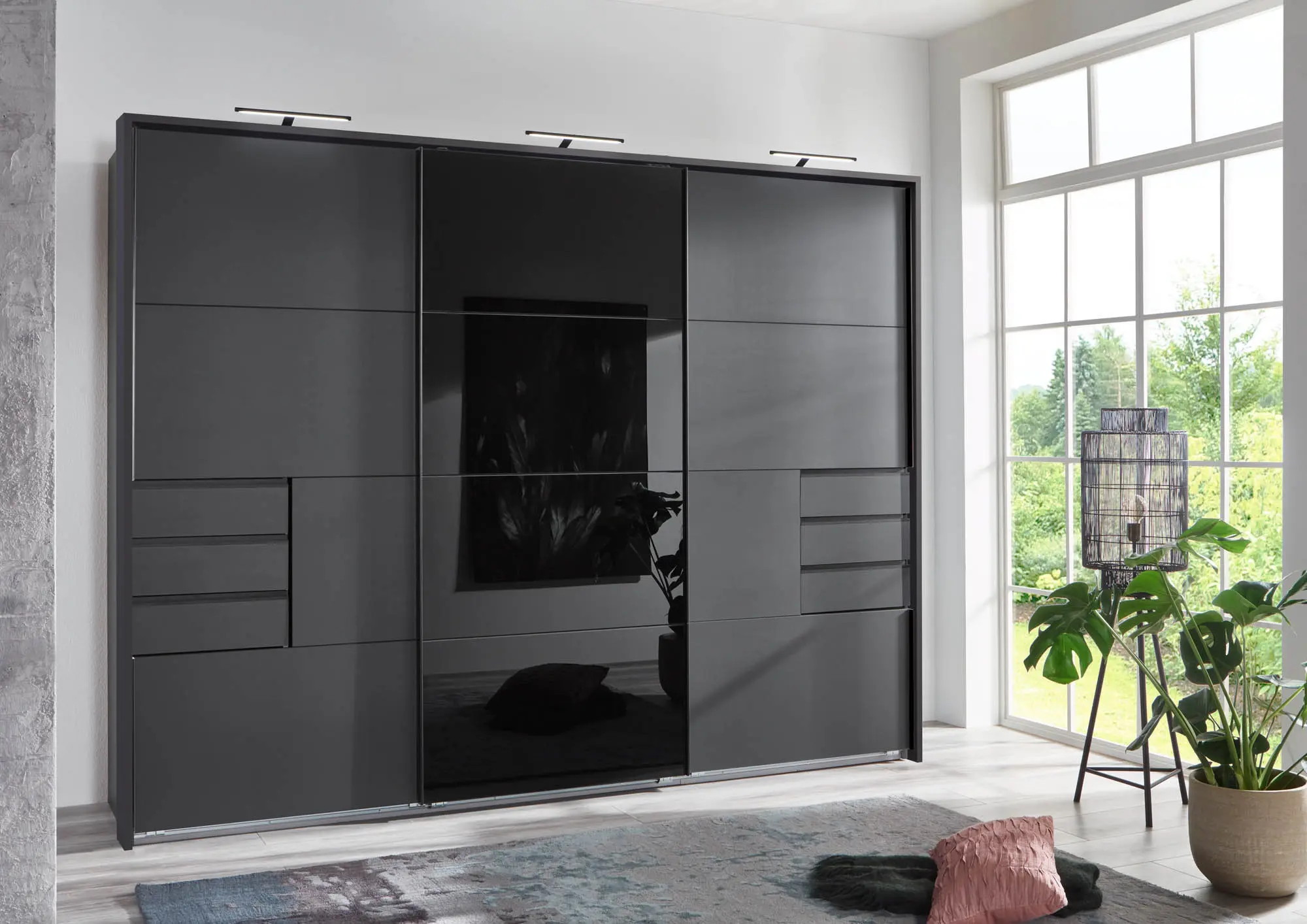 Kleiderschrank - Saigon